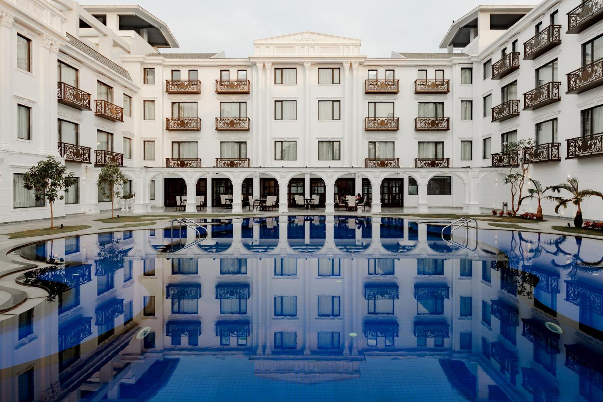 Hotel Ramada By Wyndham Goa