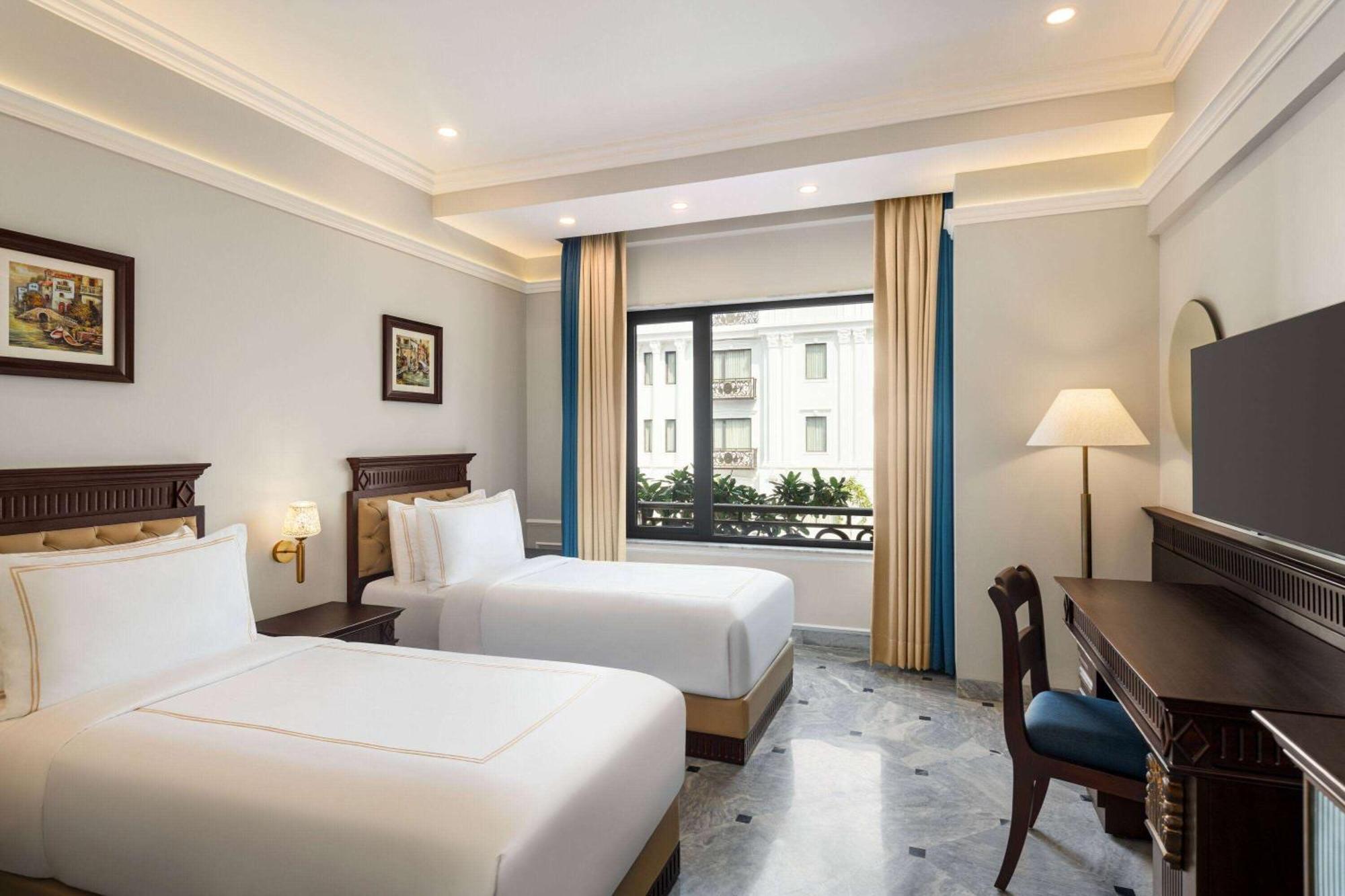Ramada By Wyndham Goa Hotel 4*